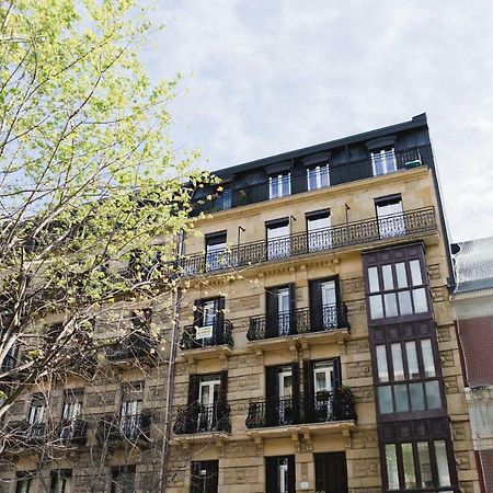 Urbieta Suite Apartment San Sebastián Zewnętrze zdjęcie
